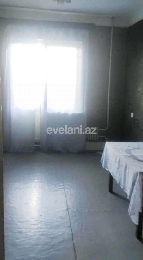 Satılır, köhnə tikili, 4 otaqlı, 115 m², İnşaatçılar m.