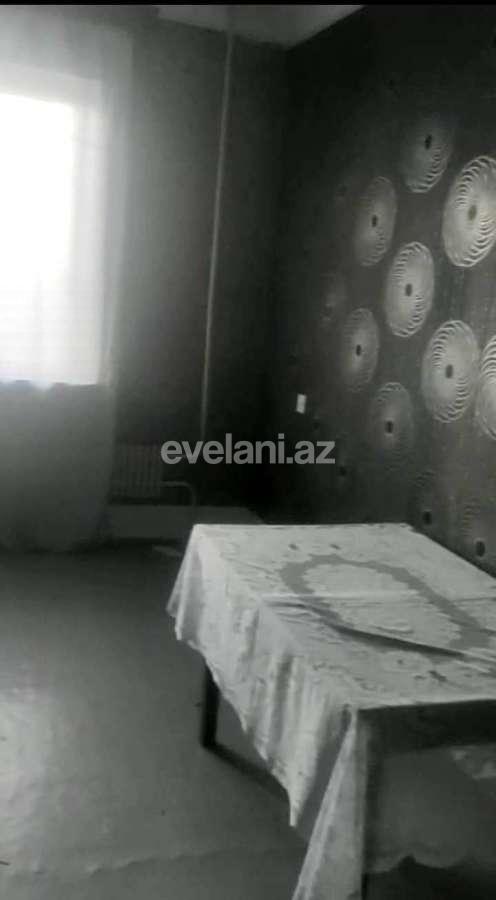 Satılır, köhnə tikili, 4 otaqlı, 115 m², İnşaatçılar m.