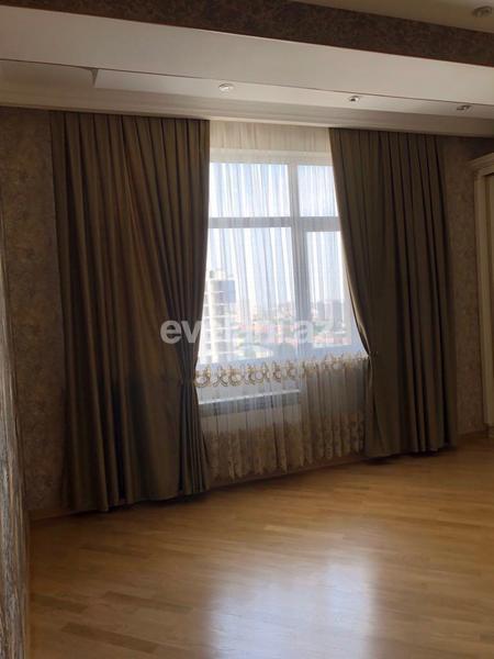 Kirayə verilir, yeni tikili, 3 otaqlı, 145 m², Elmlər Akademiyası m.