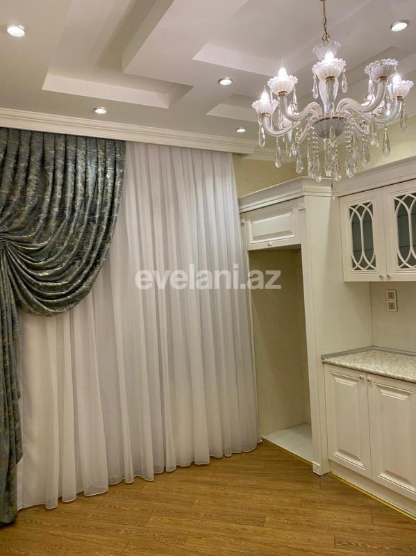 Satılır, yeni tikili, 3 otaqlı, 110 m², 28 may m.