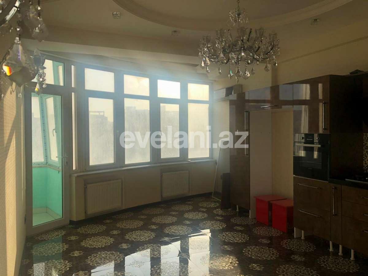 Satılır, yeni tikili, 4 otaqlı, 217 m², 28 may m.