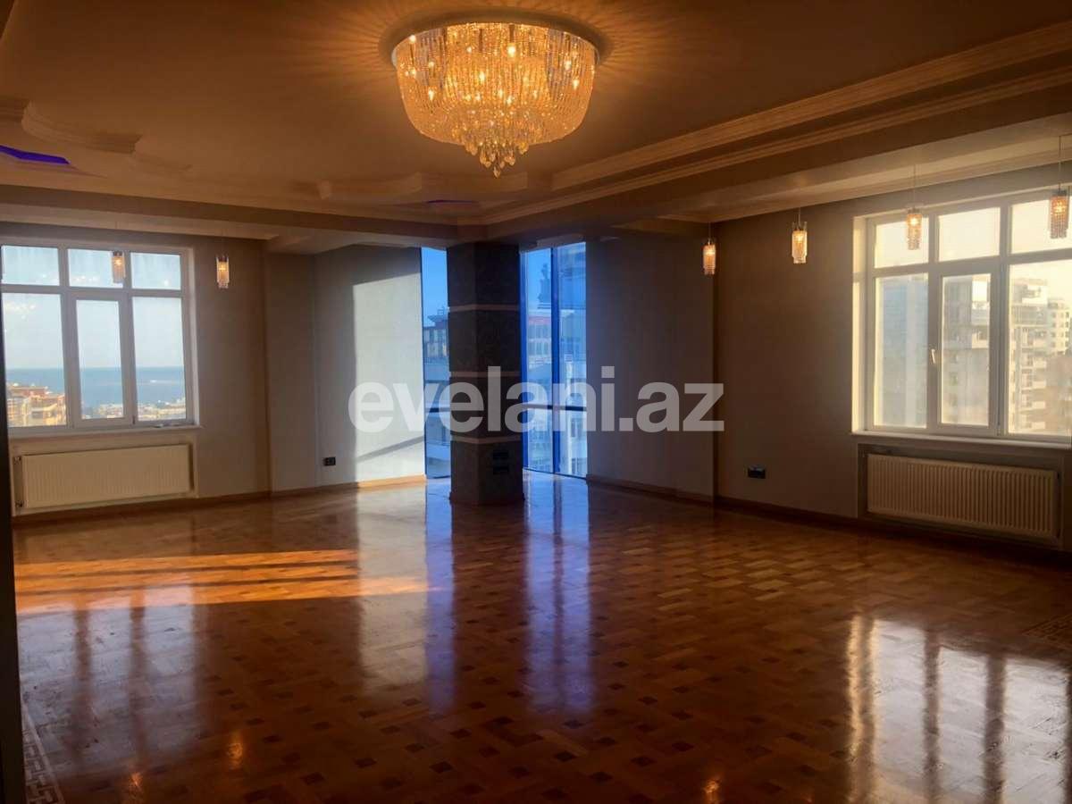 Satılır, yeni tikili, 4 otaqlı, 217 m², 28 may m.