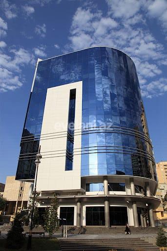 Satılır, yeni tikili, 4 otaqlı, 217 m², 28 may m.