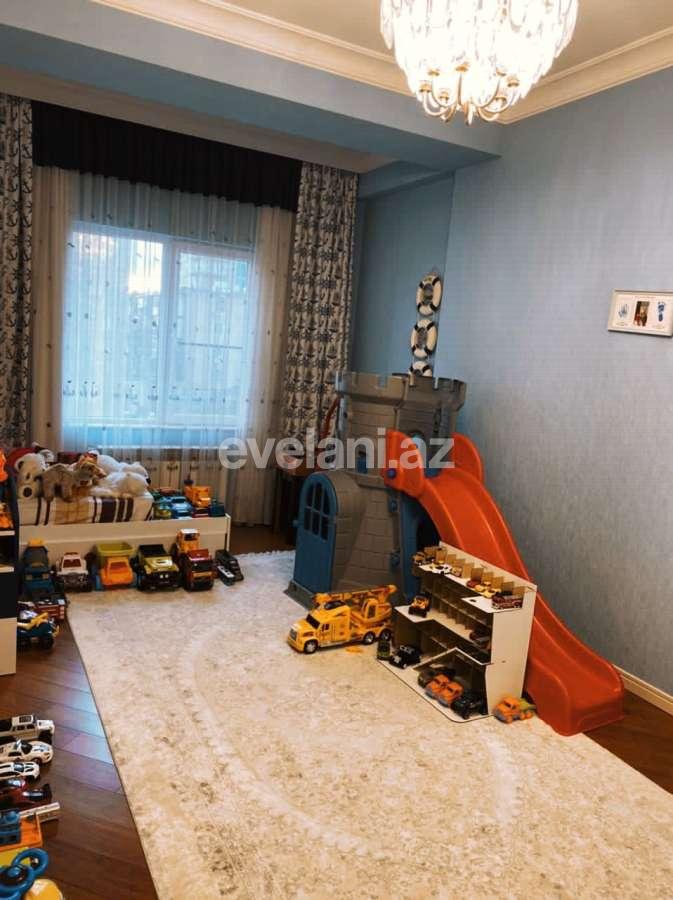 Satılır, yeni tikili, 3 otaqlı, 120 m², Elmlər Akademiyası m.