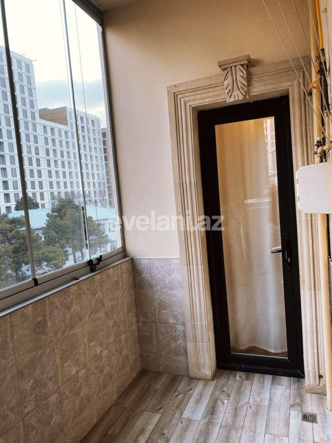 Satılır, yeni tikili, 3 otaqlı, 120 m², Elmlər Akademiyası m.