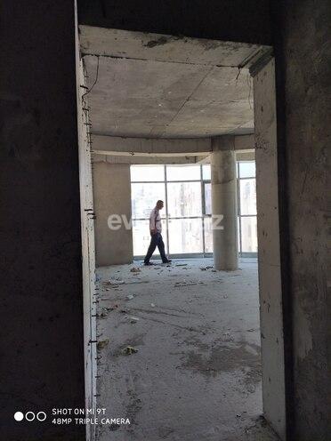 Satılır, yeni tikili, 5 otaqlı, 195 m², Şah İsmayıl Xətai m.