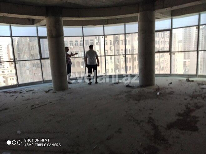 Satılır, yeni tikili, 5 otaqlı, 195 m², Şah İsmayıl Xətai m.