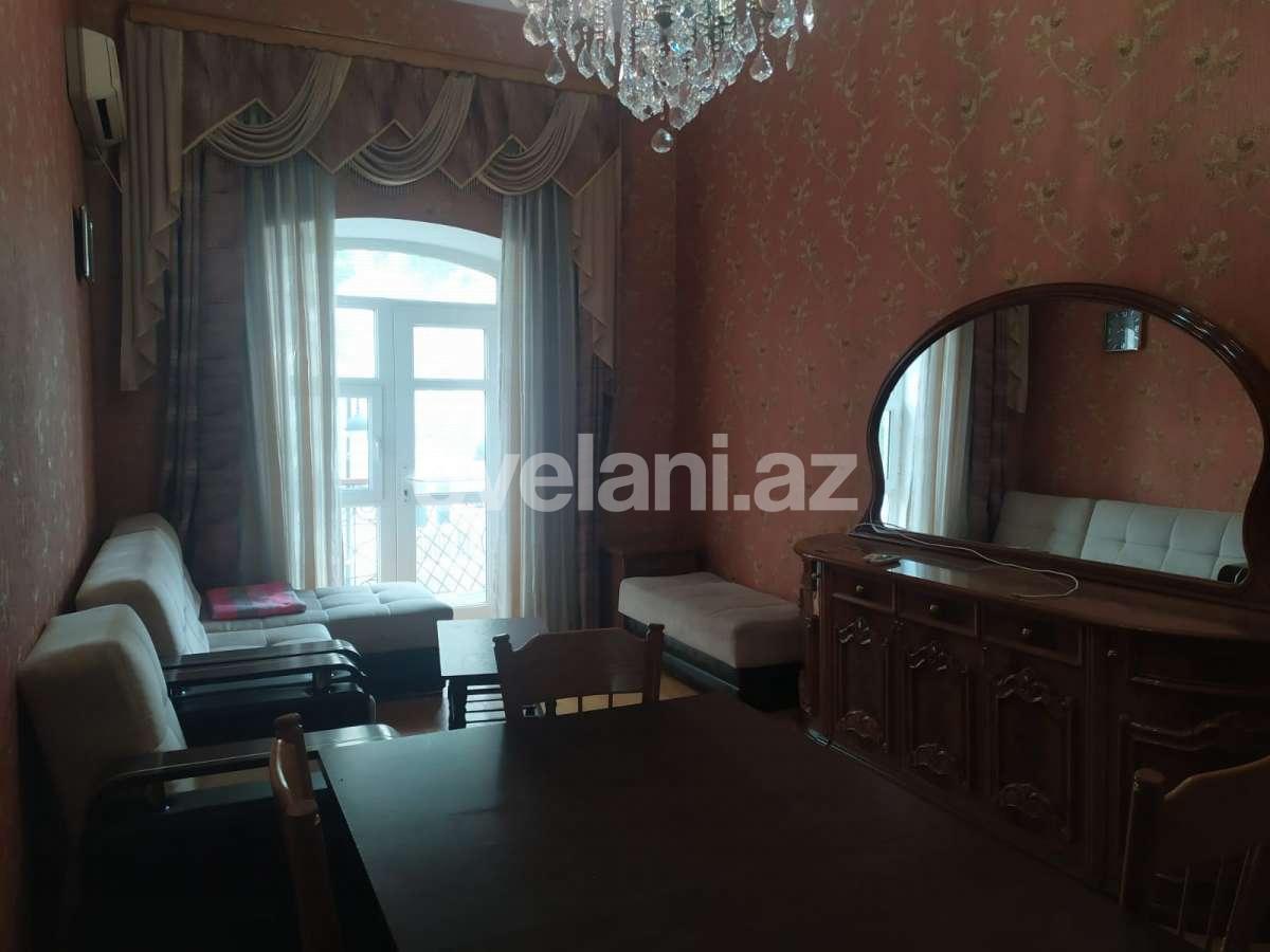 Satılır, köhnə tikili, 2 otaqlı, 50 m², 28 may m.