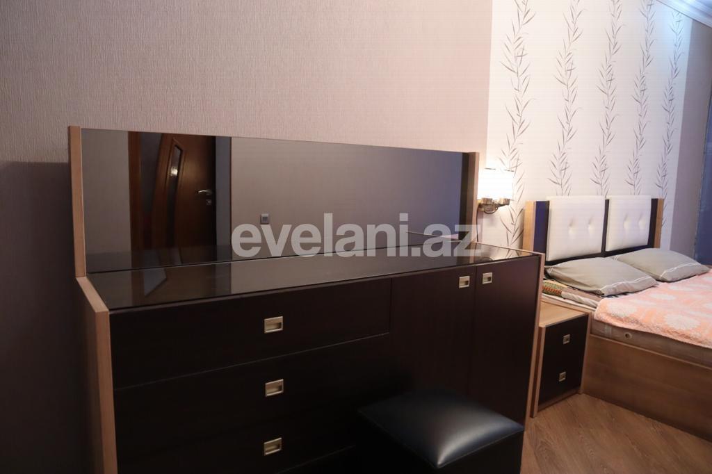 Satılır, yeni tikili, 2 otaqlı, 42 m², İnşaatçılar m.