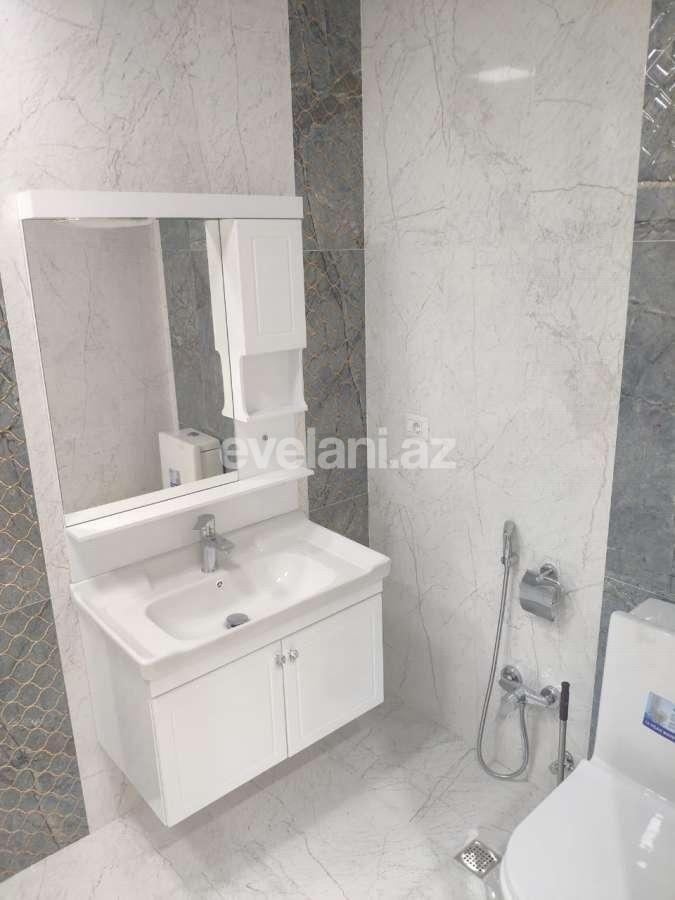 Satılır, köhnə tikili, 3 otaqlı, 130 m², Gənclik m.