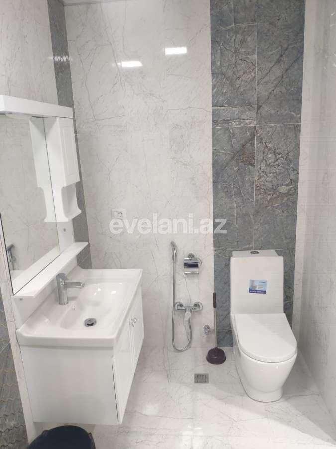 Satılır, köhnə tikili, 3 otaqlı, 130 m², Gənclik m.