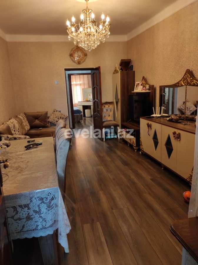 Продаётся, вторичка, 3-комнаты, 50 m², Элмляр Академиясы m.