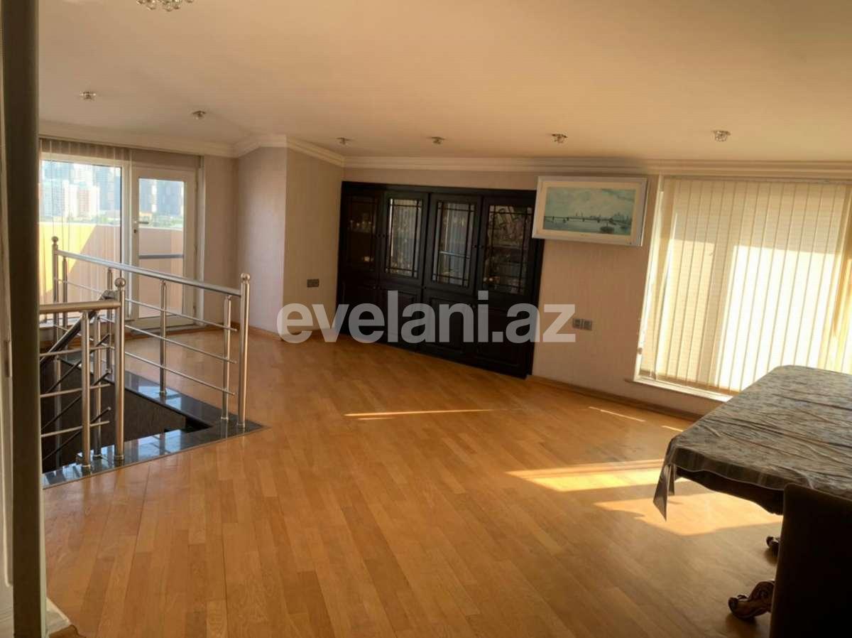 Satılır, yeni tikili, 7 otaqlı, 195 m², 5-ci mikrorayon q.