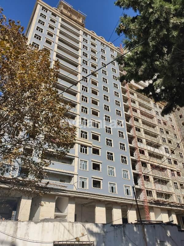 Satılır, yeni tikili, 3 otaqlı, 144 m², Azadlıq prospekti m.