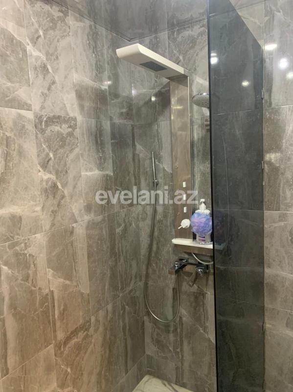 Satılır, yeni tikili, 2 otaqlı, 76 m², İnşaatçılar m.