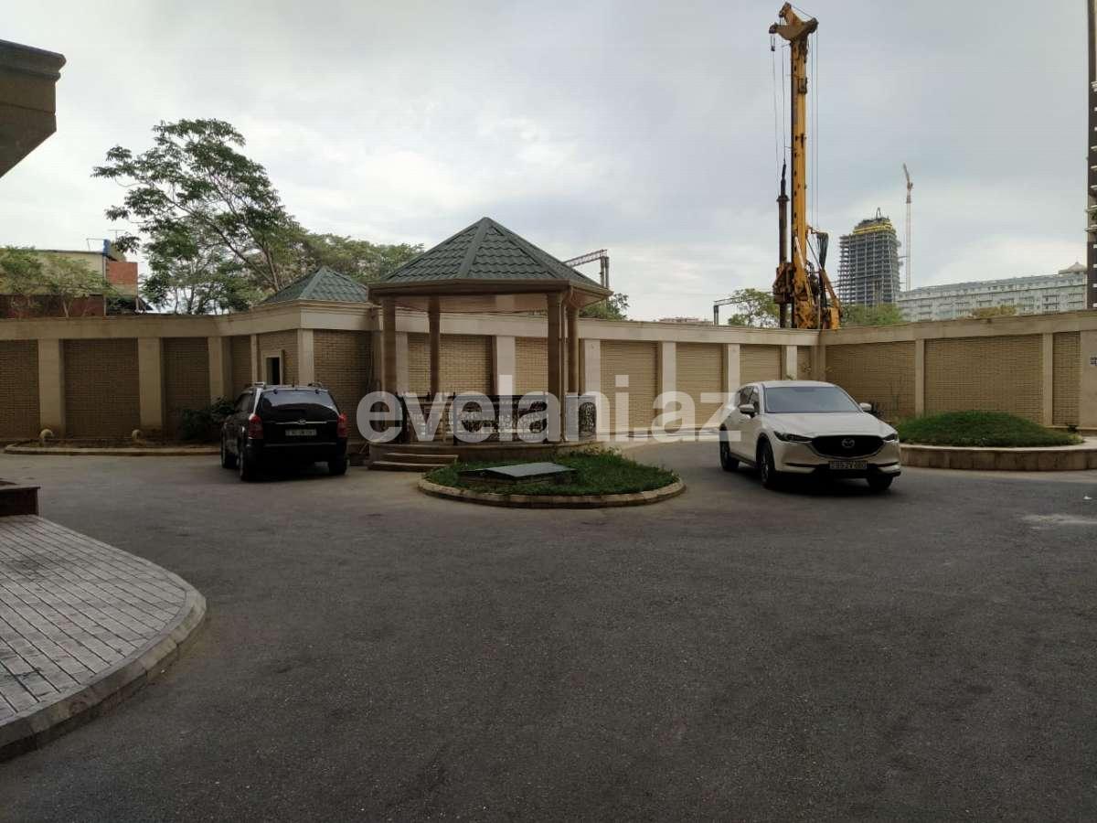 Sale, new building, 4 room, 173 m², 28 may m.