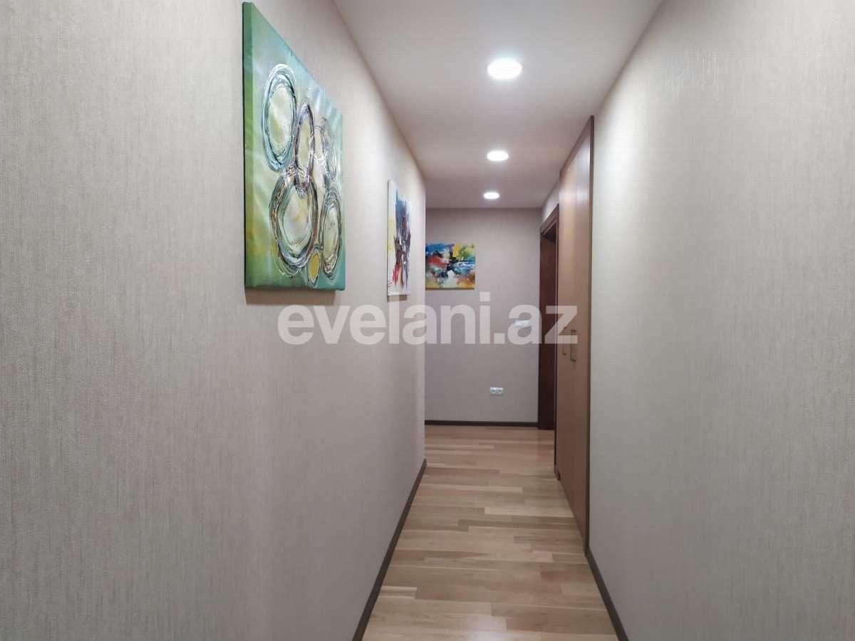 Kirayə verilir, yeni tikili, 3500 otaqlı, 165 m², 28 may m.