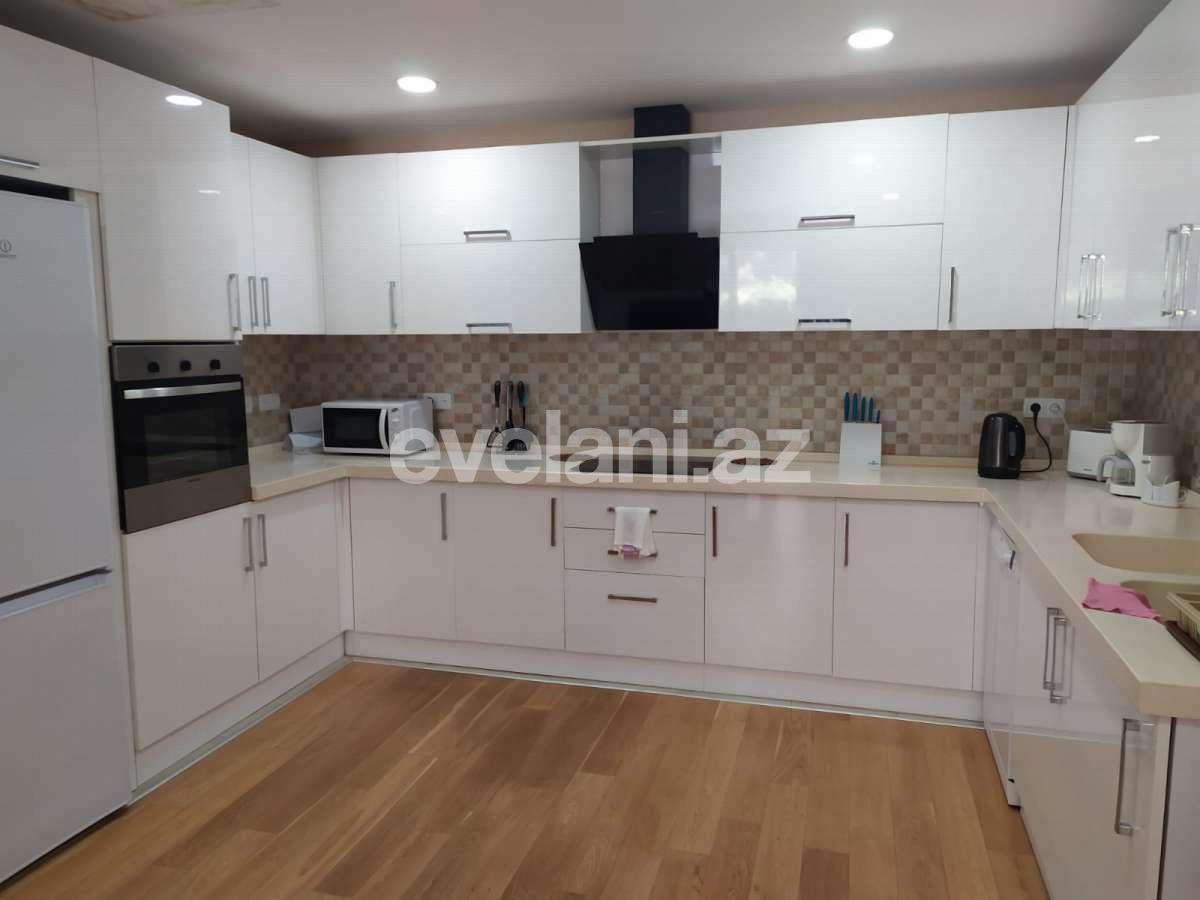 Kirayə verilir, yeni tikili, 3500 otaqlı, 165 m², 28 may m.