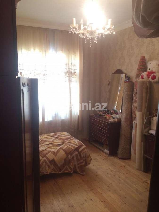 Satılır, köhnə tikili, 3 otaqlı, 80 m², Yasamal r.