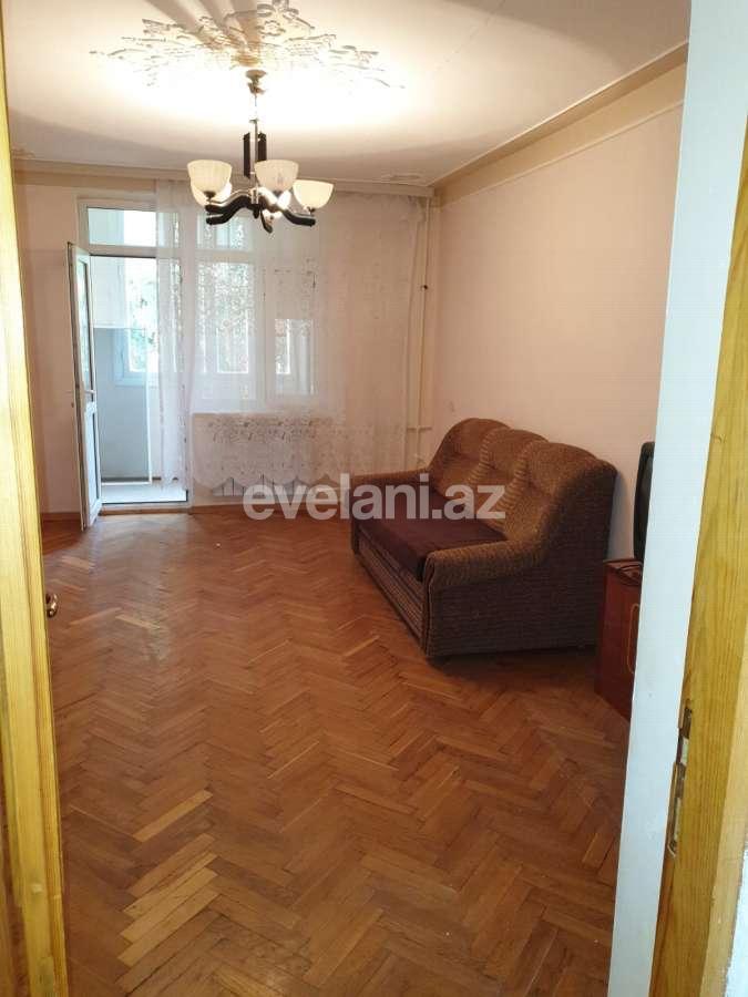 Rent, old building, 3 room, 65 m², Elmlar Akademiyası m.