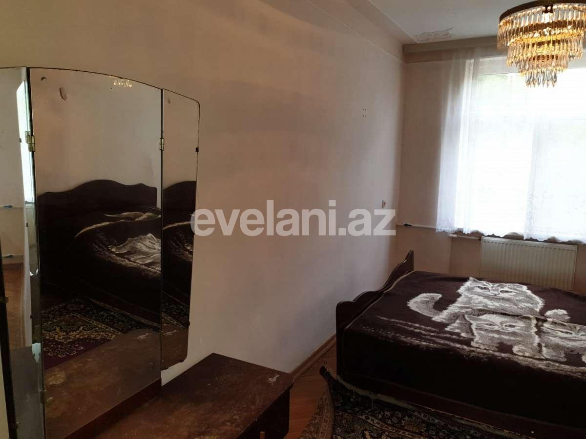 Rent, old building, 3 room, 65 m², Elmlar Akademiyası m.