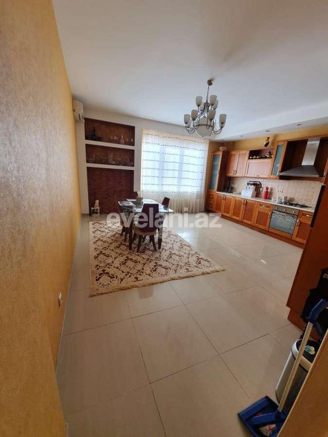 Satılır, yeni tikili, 3 otaqlı, 196 m², Şah İsmayıl Xətai m.