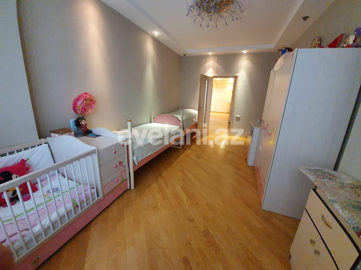 Satılır, yeni tikili, 3 otaqlı, 196 m², Şah İsmayıl Xətai m.