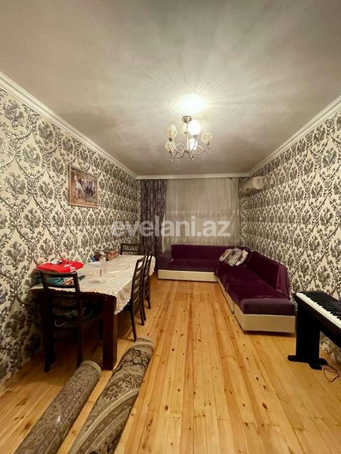 Satılır, köhnə tikili, 3 otaqlı, 80 m², Xalqlar Dostluğu m.