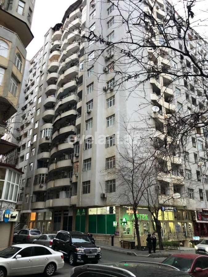 Продаётся, новостройка, 2-комнаты, 62 m², Низами m.