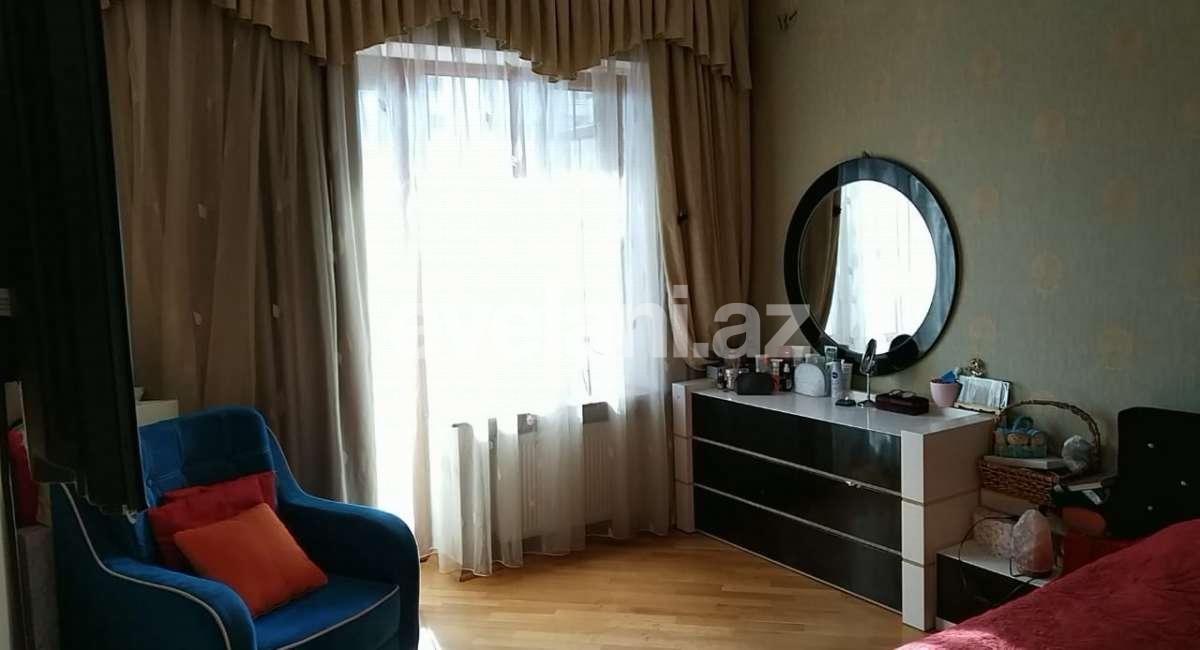 Satılır, yeni tikili, 4 otaqlı, 180 m², Nizami m.