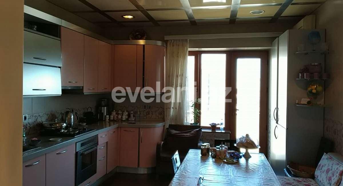 Satılır, yeni tikili, 4 otaqlı, 180 m², Nizami m.