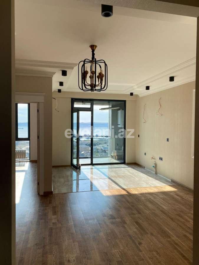 Satılır, yeni tikili, 2 otaqlı, 65 m², Həzi Aslanov m.