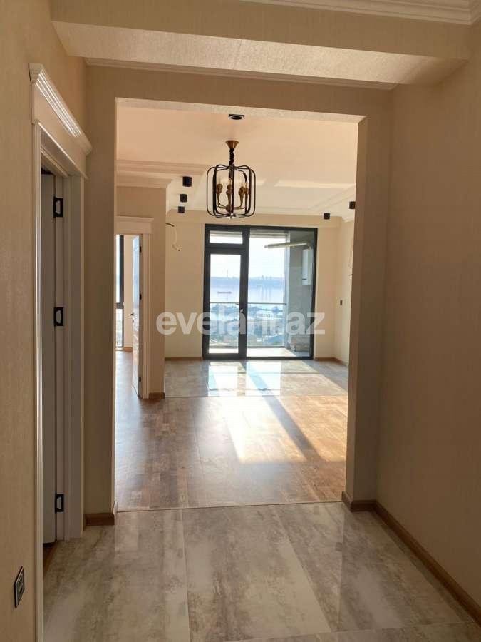 Satılır, yeni tikili, 2 otaqlı, 65 m², Həzi Aslanov m.