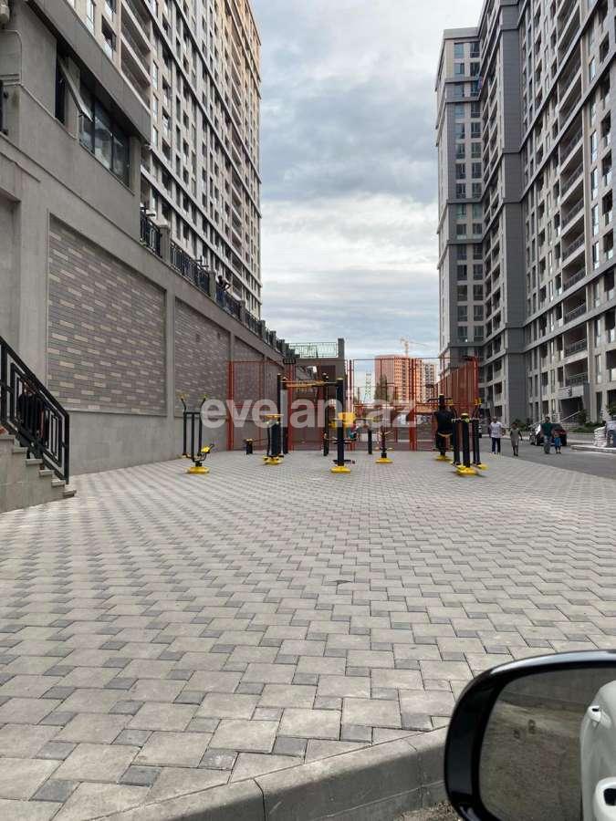 Satılır, yeni tikili, 2 otaqlı, 65 m², Həzi Aslanov m.