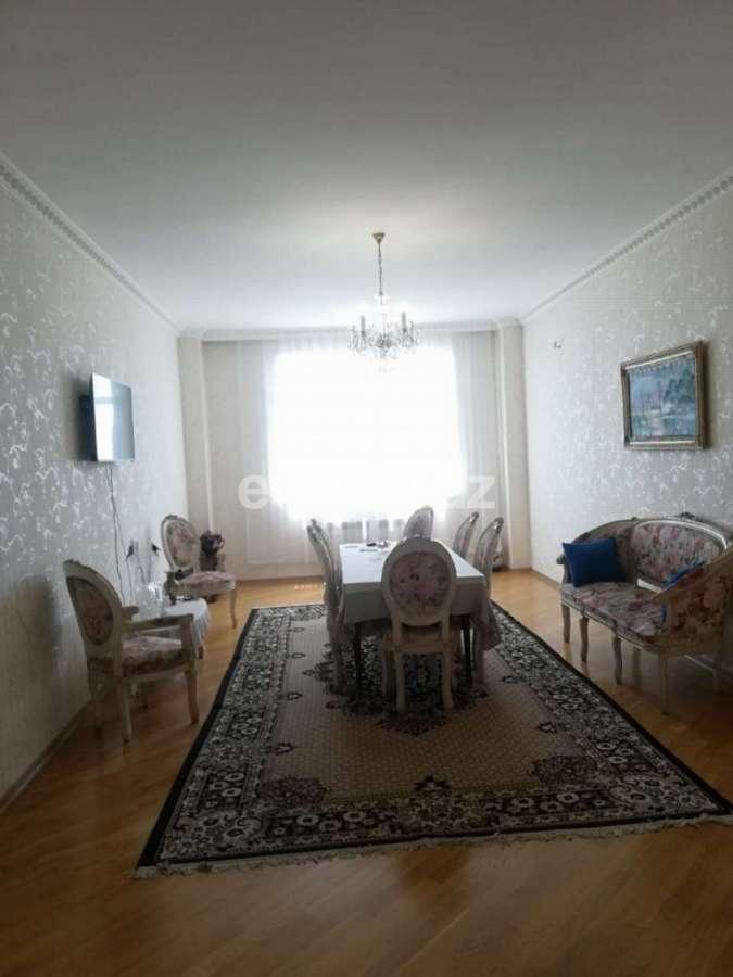 Satılır, yeni tikili, 3 otaqlı, 148 m², Şah İsmayıl Xətai m.