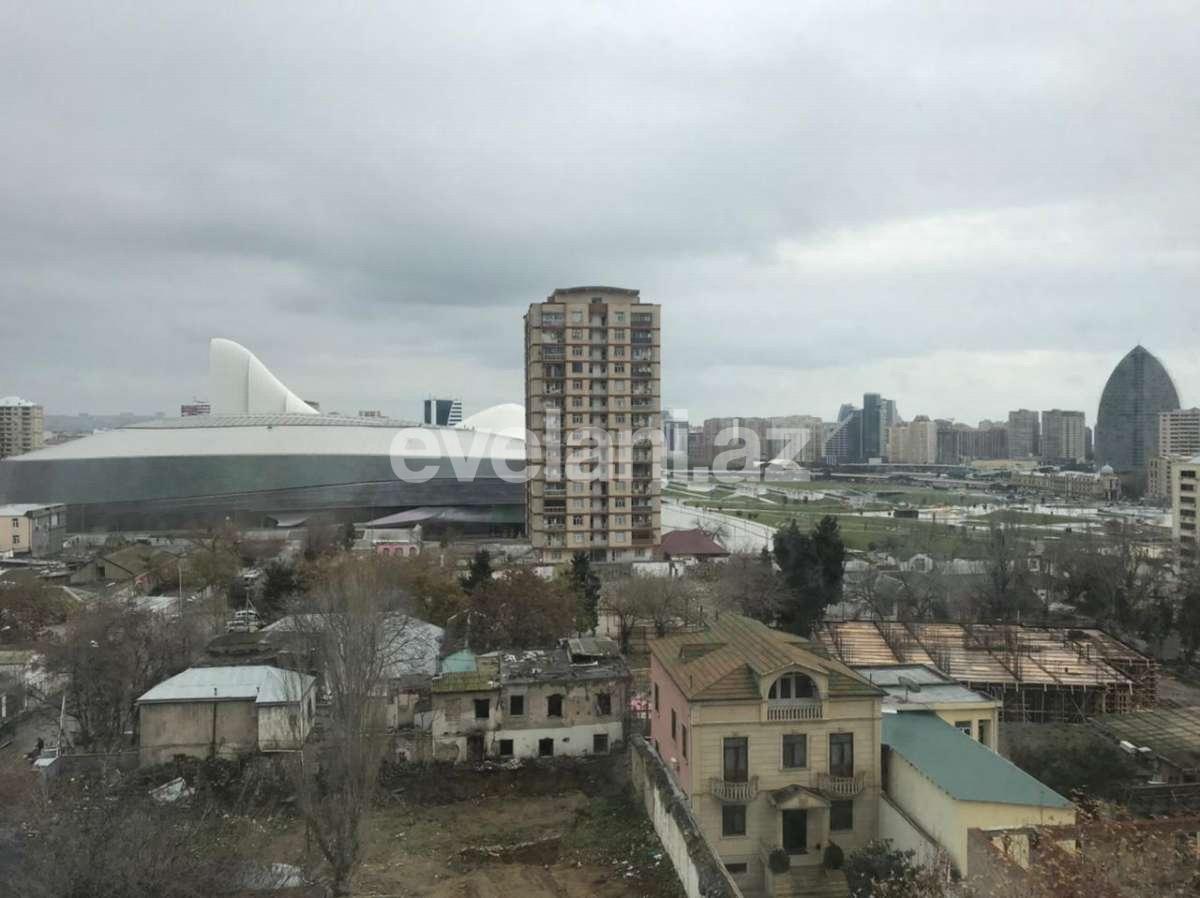 Satılır, yeni tikili, 4 otaqlı, 185 m², Gənclik m.