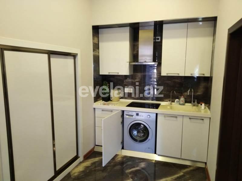 Sale, villa, 8 room, 700 m², Bakikhanov d.