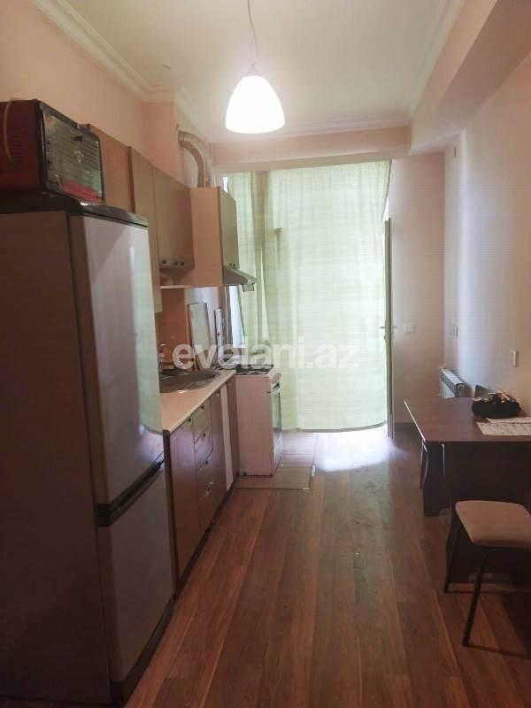Satılır, yeni tikili, 1 otaqlı, 47 m², İnşaatçılar m.