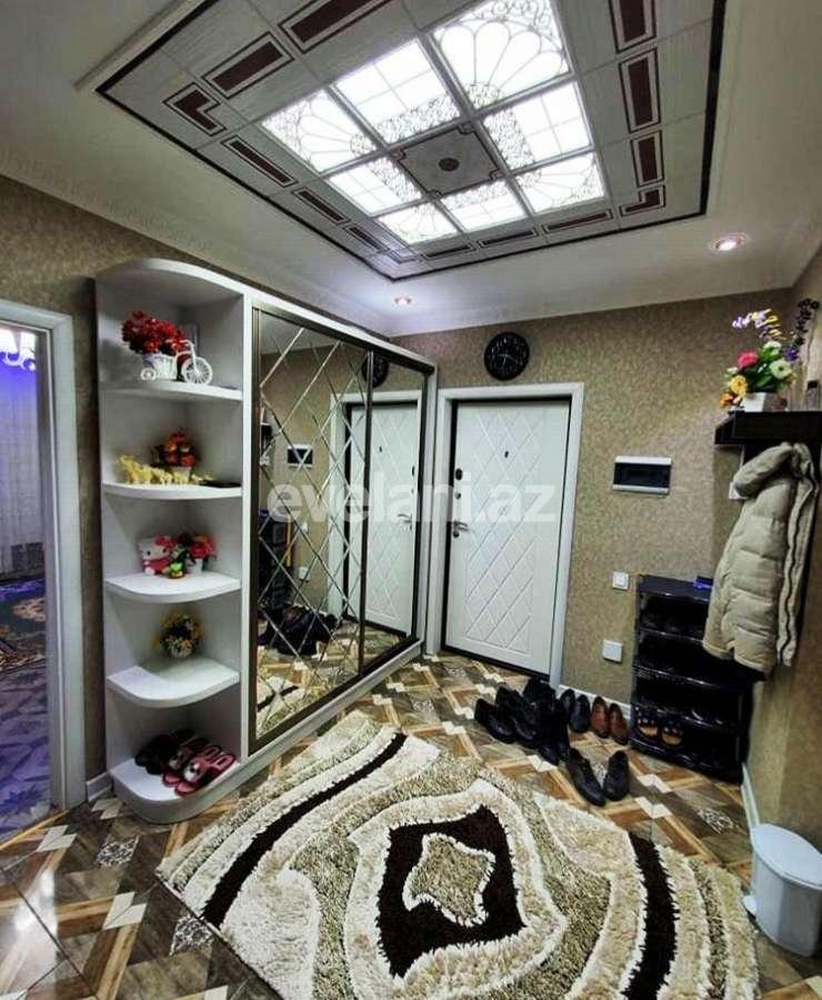 Satılır, köhnə tikili, 3 otaqlı, 90 m², Xalqlar Dostluğu m.