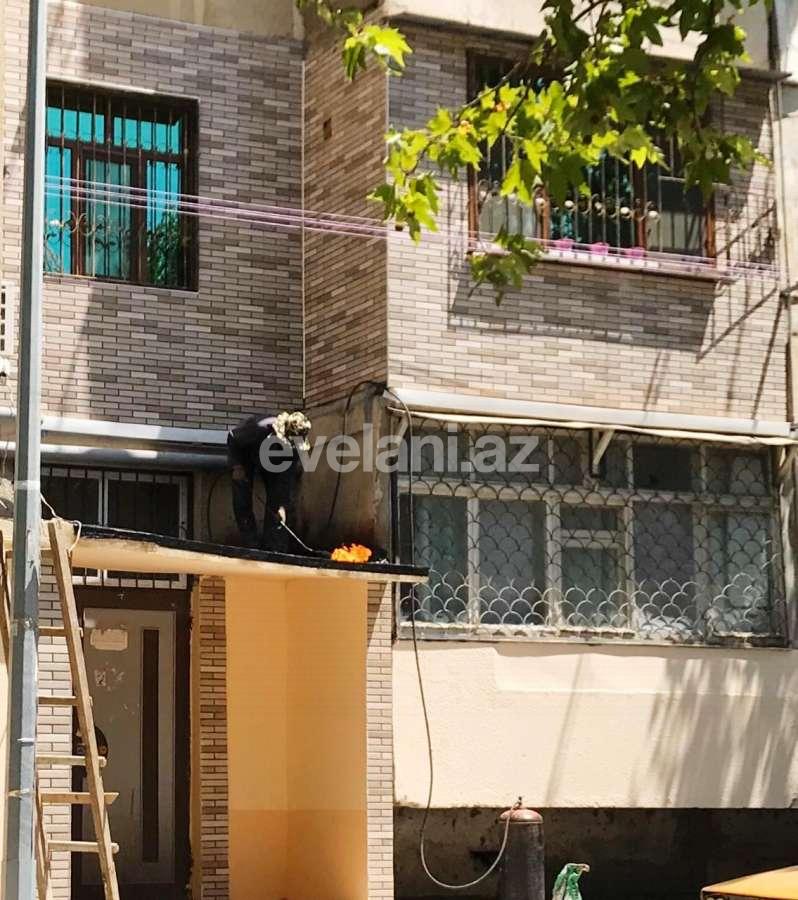 Satılır, köhnə tikili, 3 otaqlı, 90 m², Xalqlar Dostluğu m.