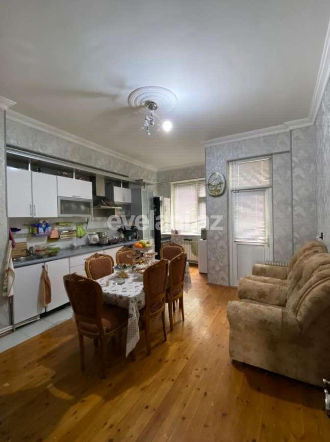 Satılır, yeni tikili, 2 otaqlı, 88 m², İnşaatçılar m.