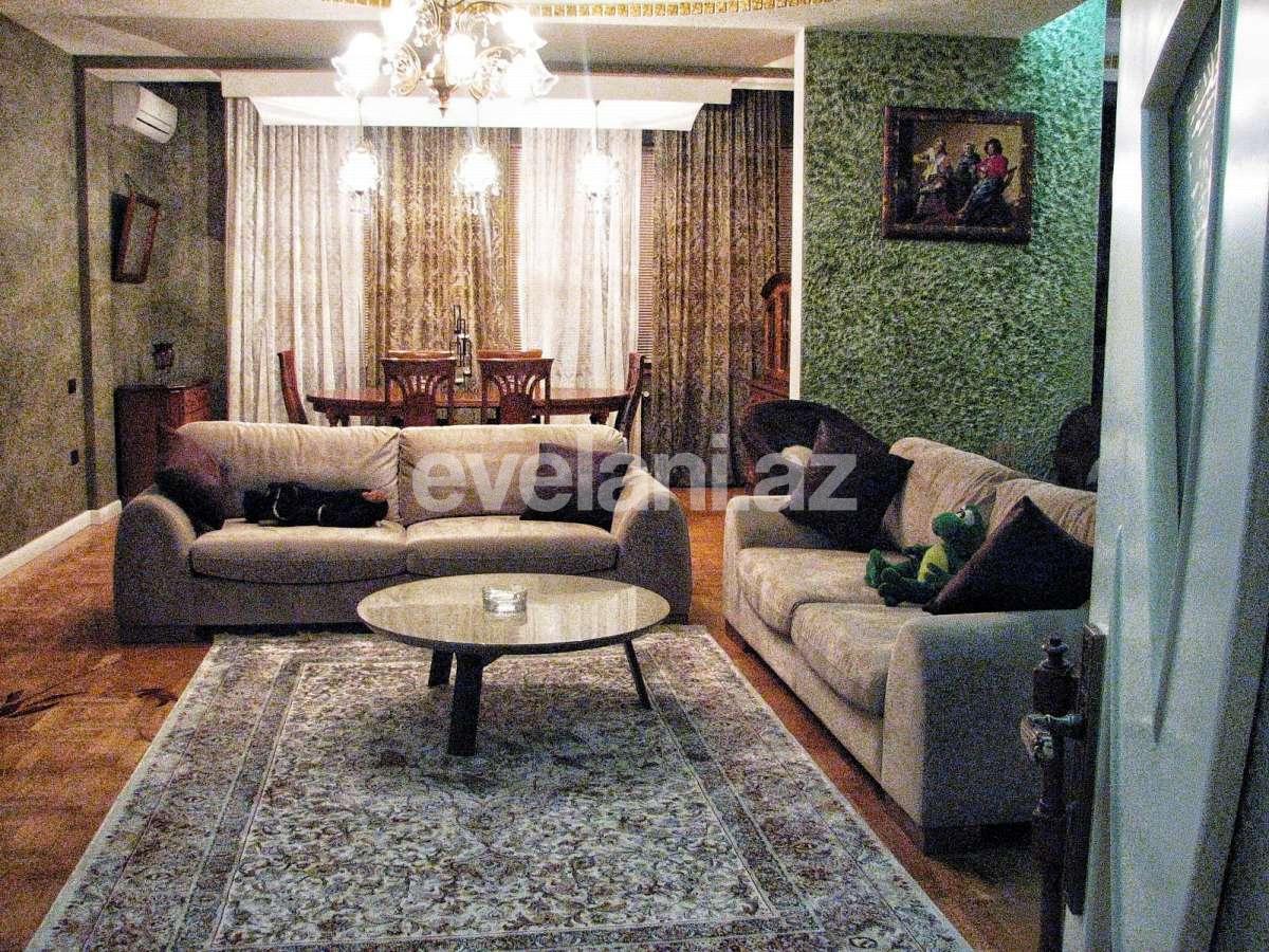 Satılır, yeni tikili, 3 otaqlı, 194 m², Şah İsmayıl Xətai m.