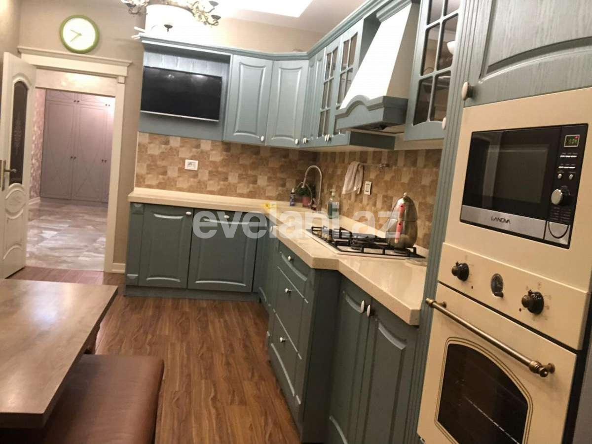 Satılır, yeni tikili, 4 otaqlı, 196 m², Xətai r.