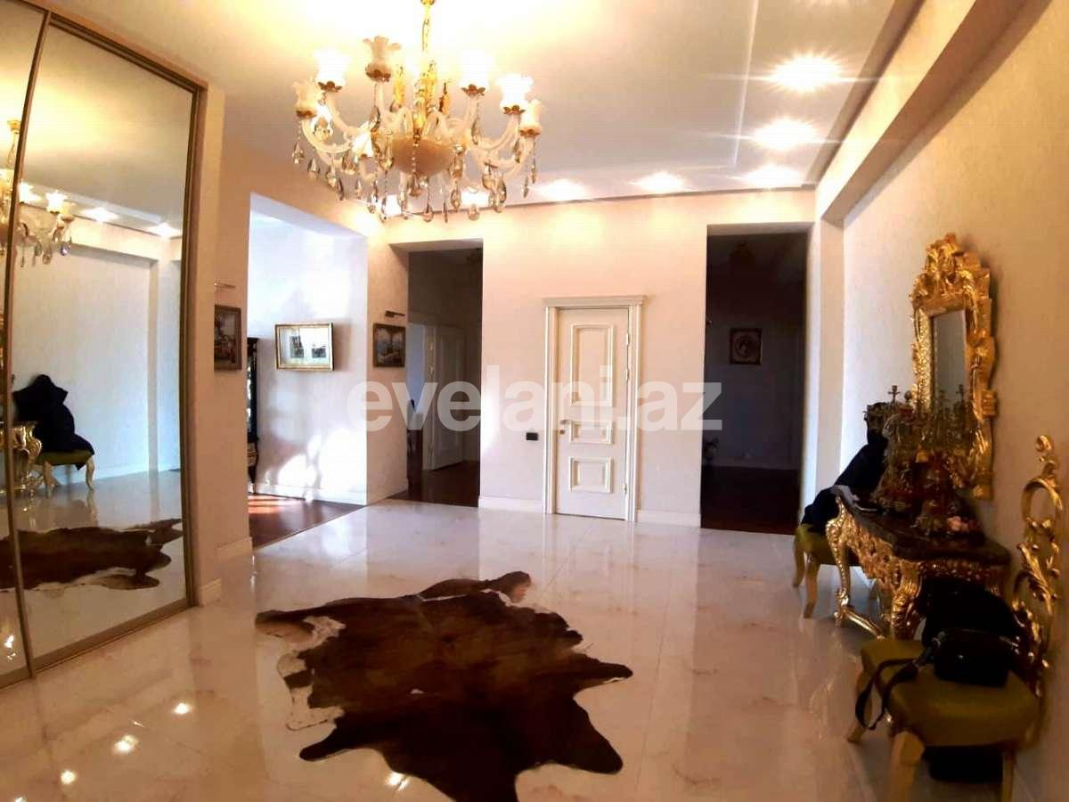 Продаётся, новостройка, 4-комнаты, 205 m², Элмляр Академиясы m.