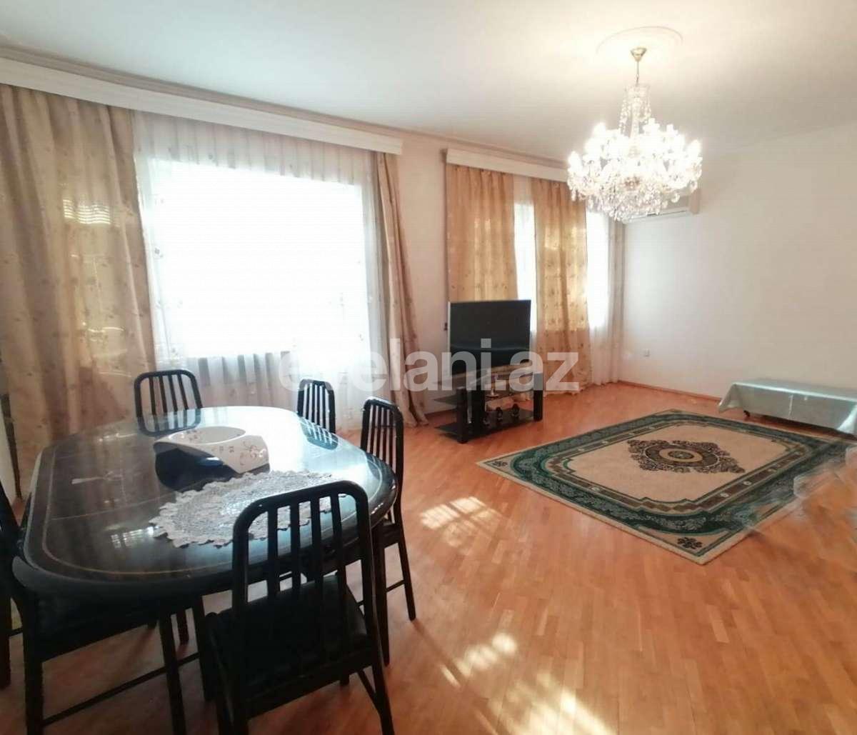 Satılır, yeni tikili, 2 otaqlı, 111 m², İnşaatçılar m.
