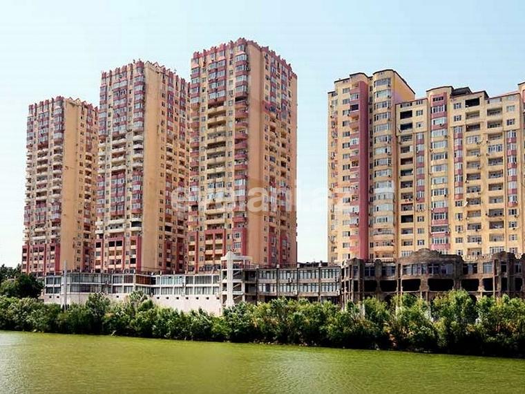 Satılır, yeni tikili, 2 otaqlı, 111 m², İnşaatçılar m.