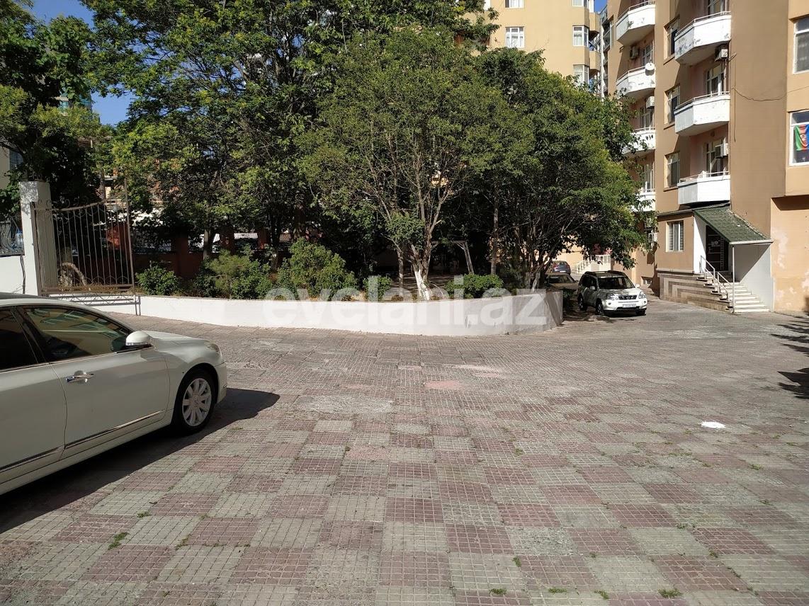 Satılır, yeni tikili, 3 otaqlı, 115 m², 28 may m.