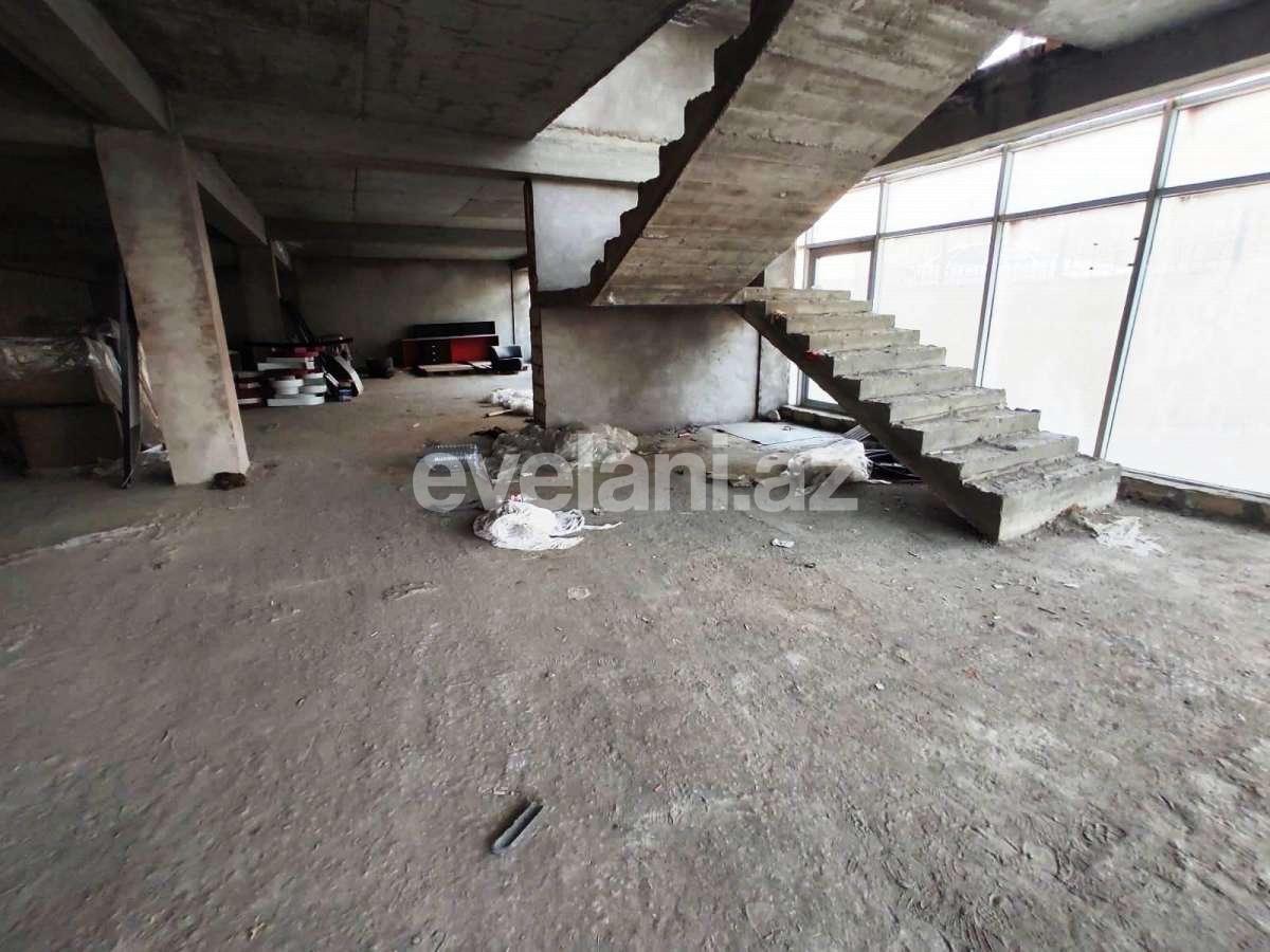 Satılır, obyekt, 680 m², 28 may m.