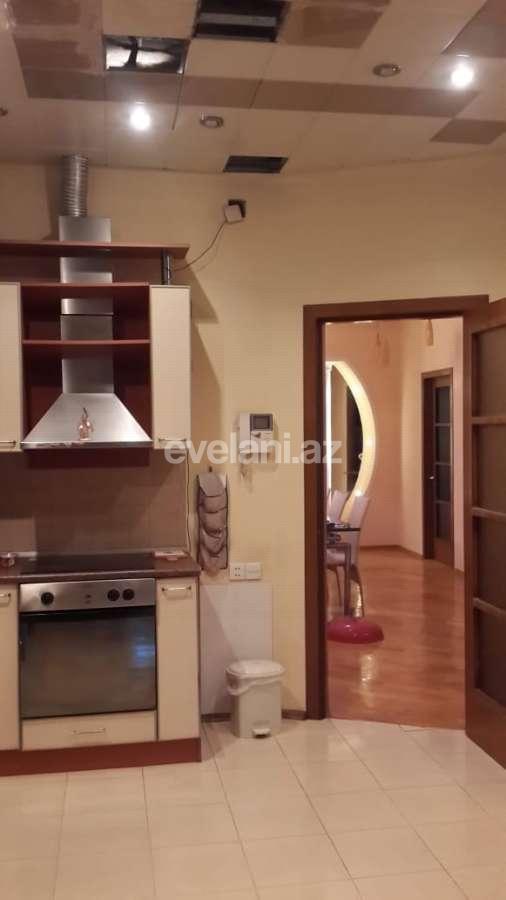 Satılır, yeni tikili, 4 otaqlı, 223 m², 28 may m.