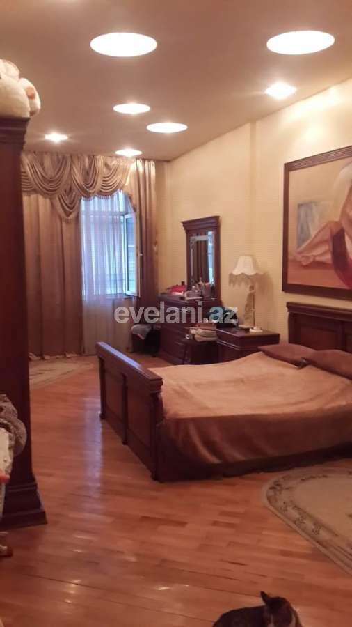 Satılır, yeni tikili, 4 otaqlı, 223 m², 28 may m.